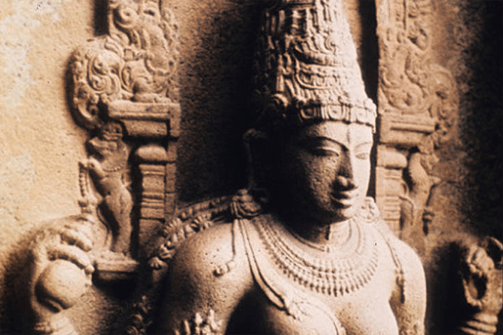 Saraswati from left of north entrance to Gangaikondacholapuram Brihadeshwara Temple, Tanjore, Tamil Nadu, India, ca. 1030 A.D.