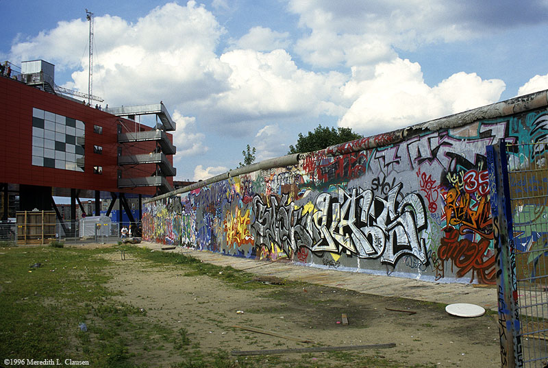 Berlin Wall; Infobox on left