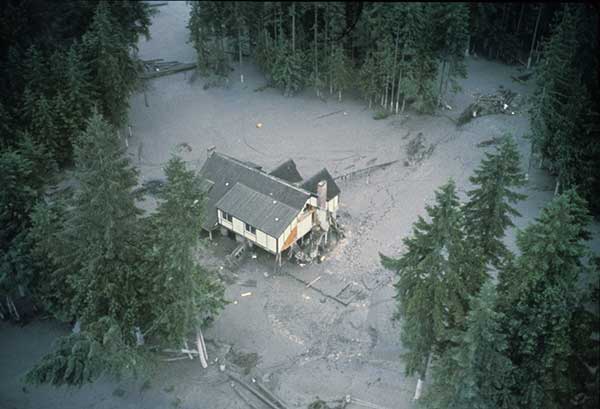 Mudflow on the Toutle River, Mt. St. Helens, May 18, 1980 eruption