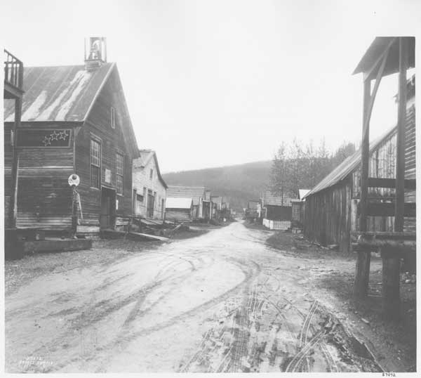 Early Gas Pump