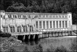 Gorge Powerhouse showing the 1924 section on right and the 1940s section on left, July 1989